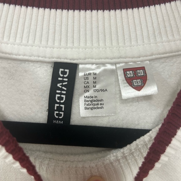 H&M Harvard White and Burgundy Crewneck Sweater - Picture 7 of 8